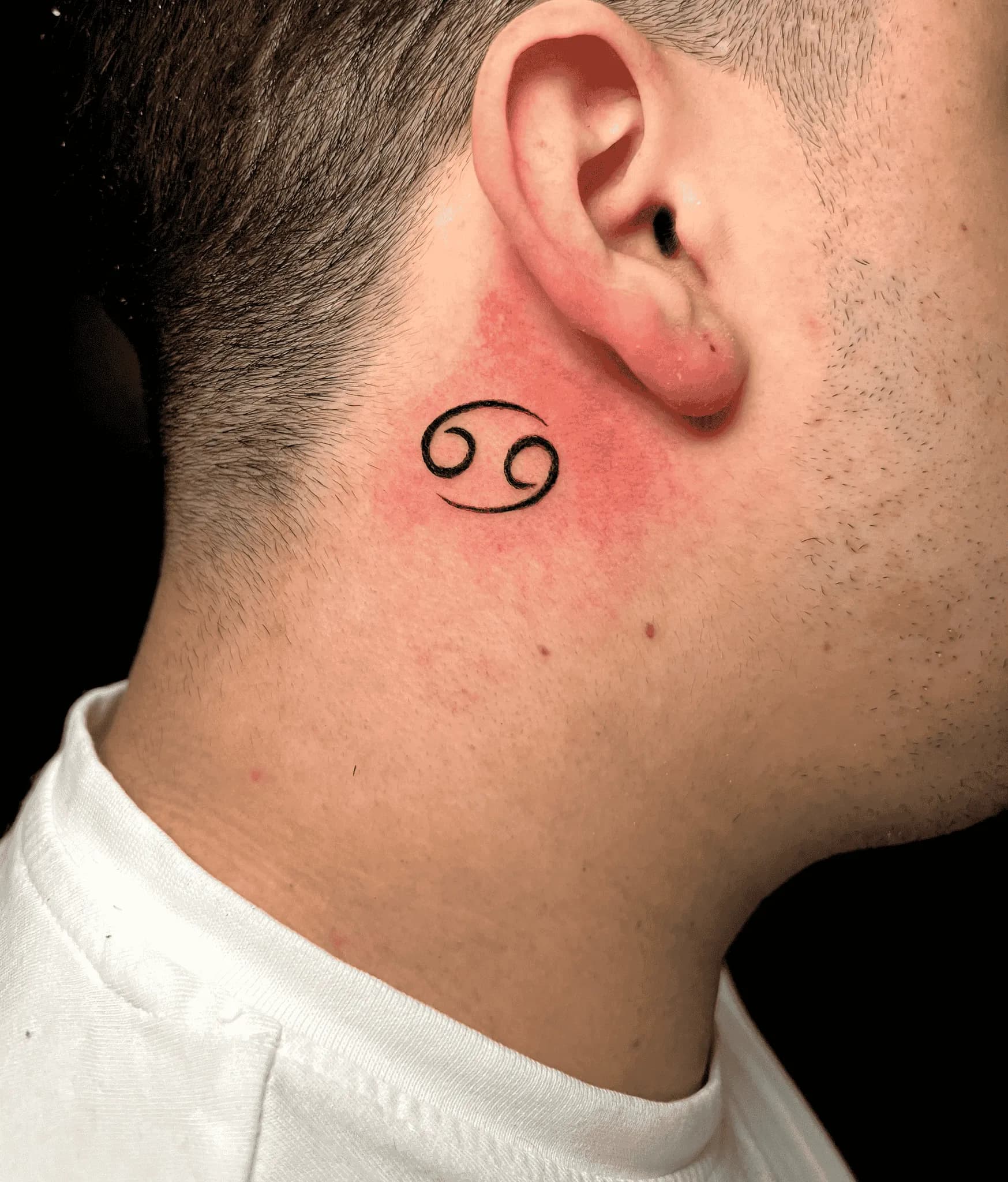 Tattoo Neck
